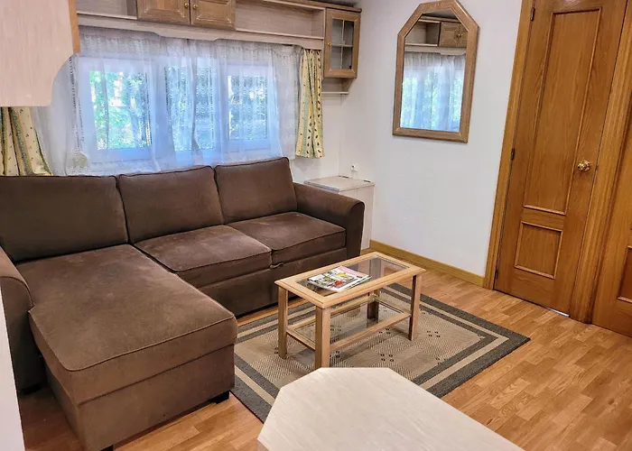 营地 Baradis Commensacq